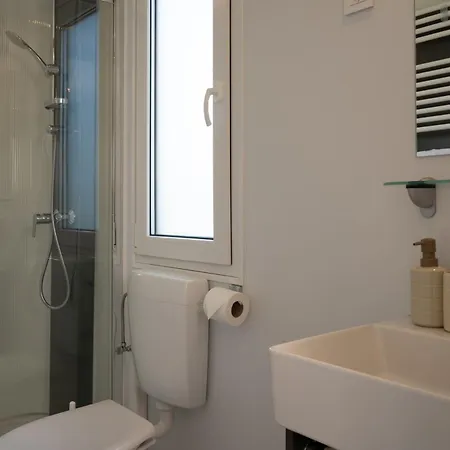Σπίτι διακοπών Sonnendeck Tinyhouse Klagenfurt - Klima & Seenaehe *